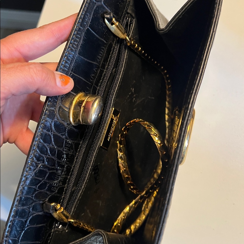 🛑 1 hour sale. Antonio Scebi Genuine Leather Black Crocodile Embossed Bag - Picture 9 of 10
